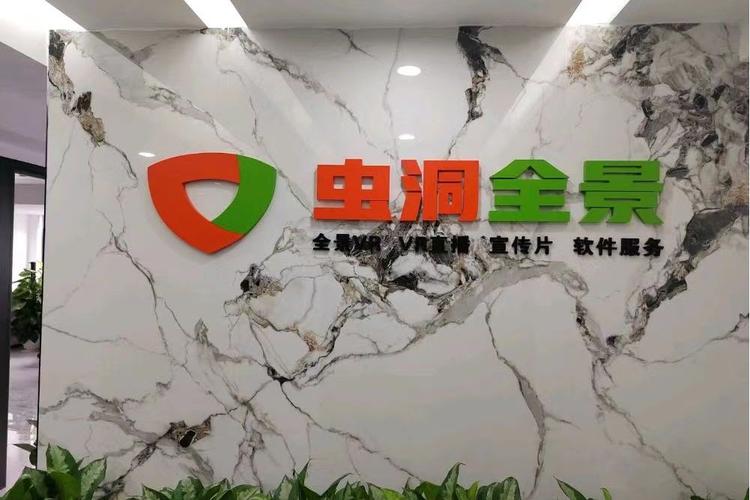智能時代的三駕馬車 軟件開發、AI應用與基礎軟件的協同進化